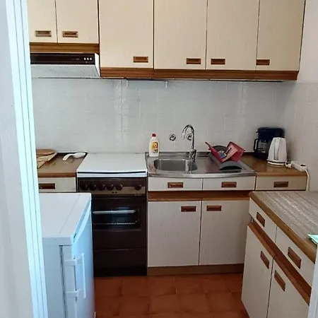 Cecilia Apartment